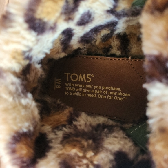 Toms Shoes, size 8M - Picture 4 of 6